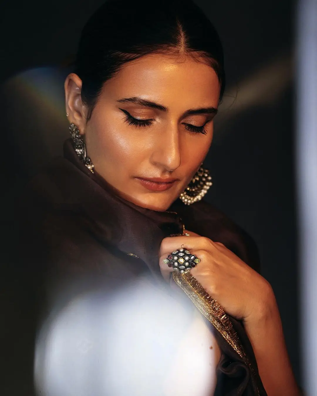 FATIMA SANA SHAIKH WEARING BEAUTIFUL EARRING VIOLET DRESS